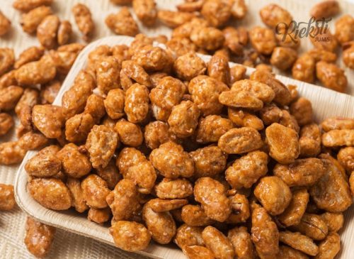 Grauzdēti karamelizēti zemesrieksti ar kanēli, 1 kg