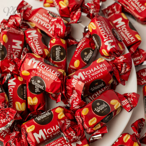 “WAWEL“ šokolādes konfektes ar zemesriekstiem, 1 kg