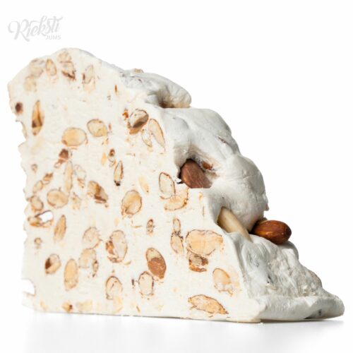 “QUARANTA” mīkstā nugas kūka ar mandelēm, 165 g